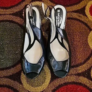 Naturalizer N5 Comfort Peep Toe Slingback Low Heels Black sz 8.5